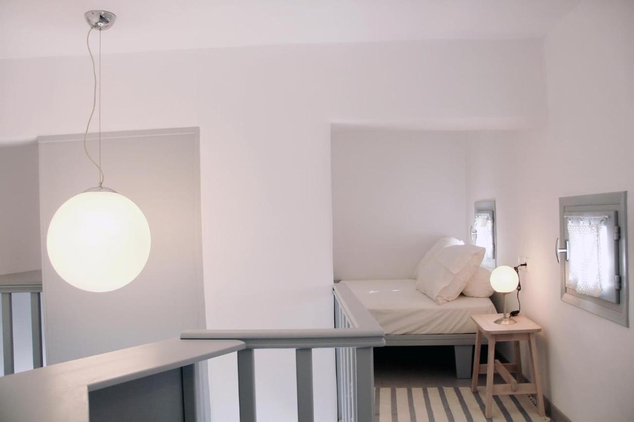 Cozy Guesthouse - Agios Romanos Exterior photo