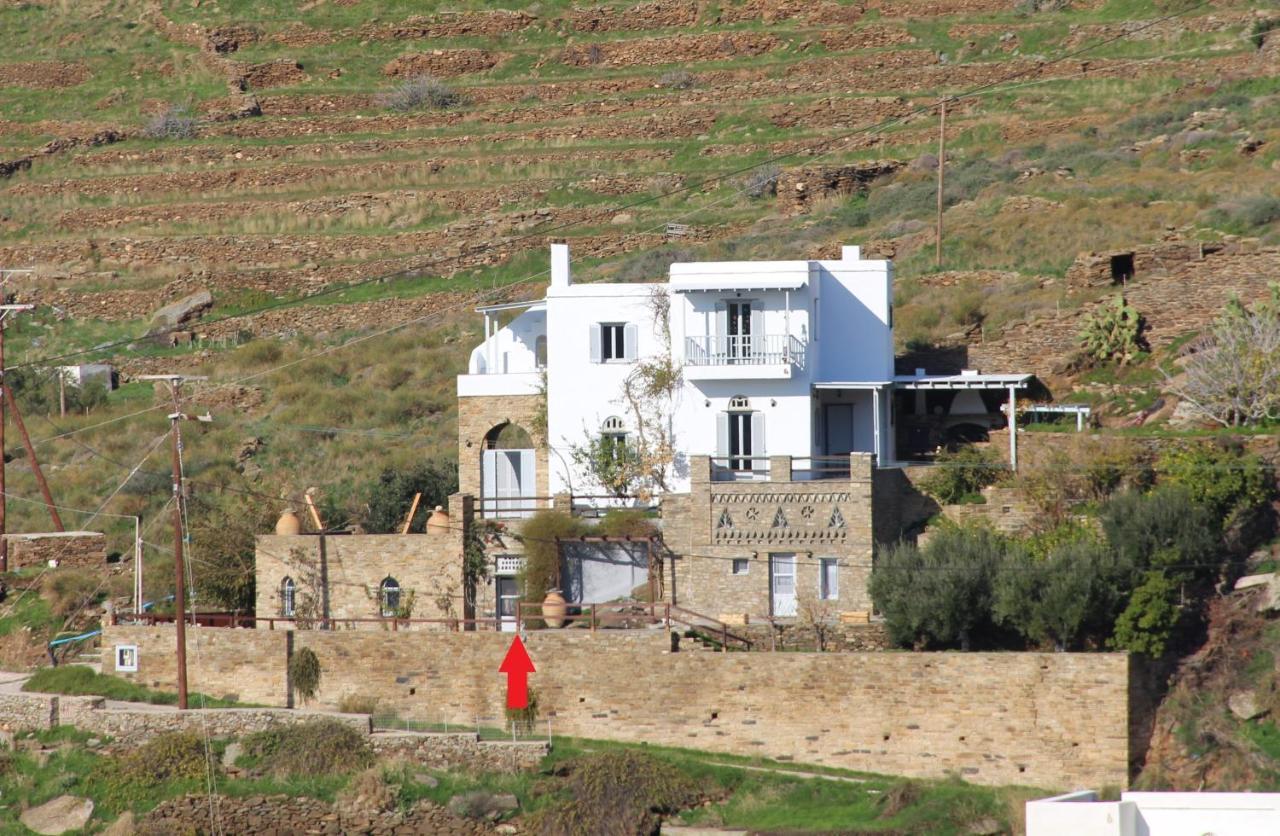 Cozy Guesthouse - Agios Romanos Exterior photo